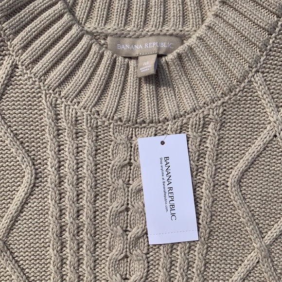 NWT Banana Republic Sweater - Picture 2 of 7